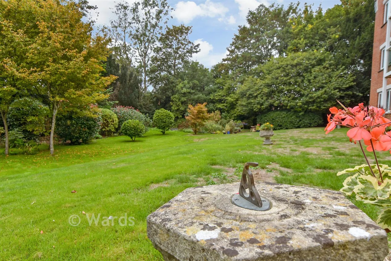 North Road, Hythe, CT21, photo 15