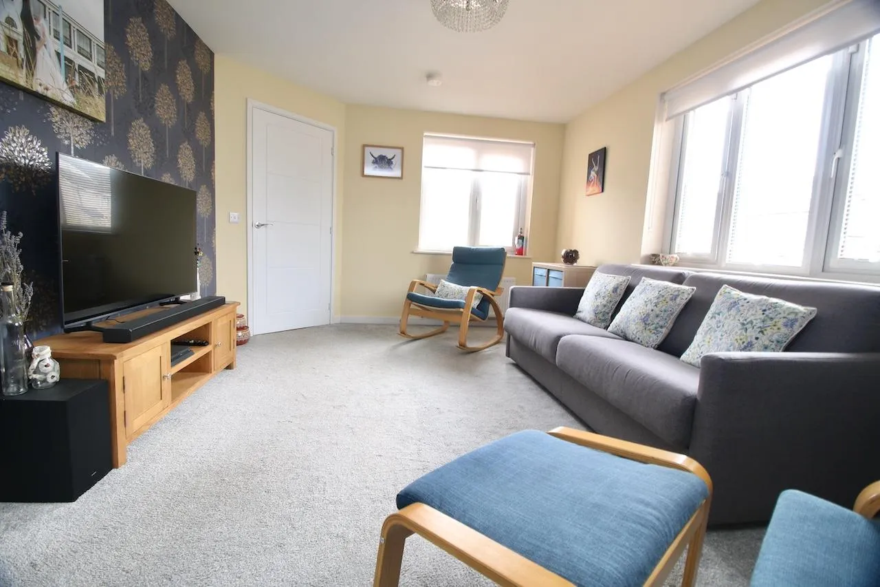 Earlybraes Drive, Glasgow, G33 4PQ, photo 10