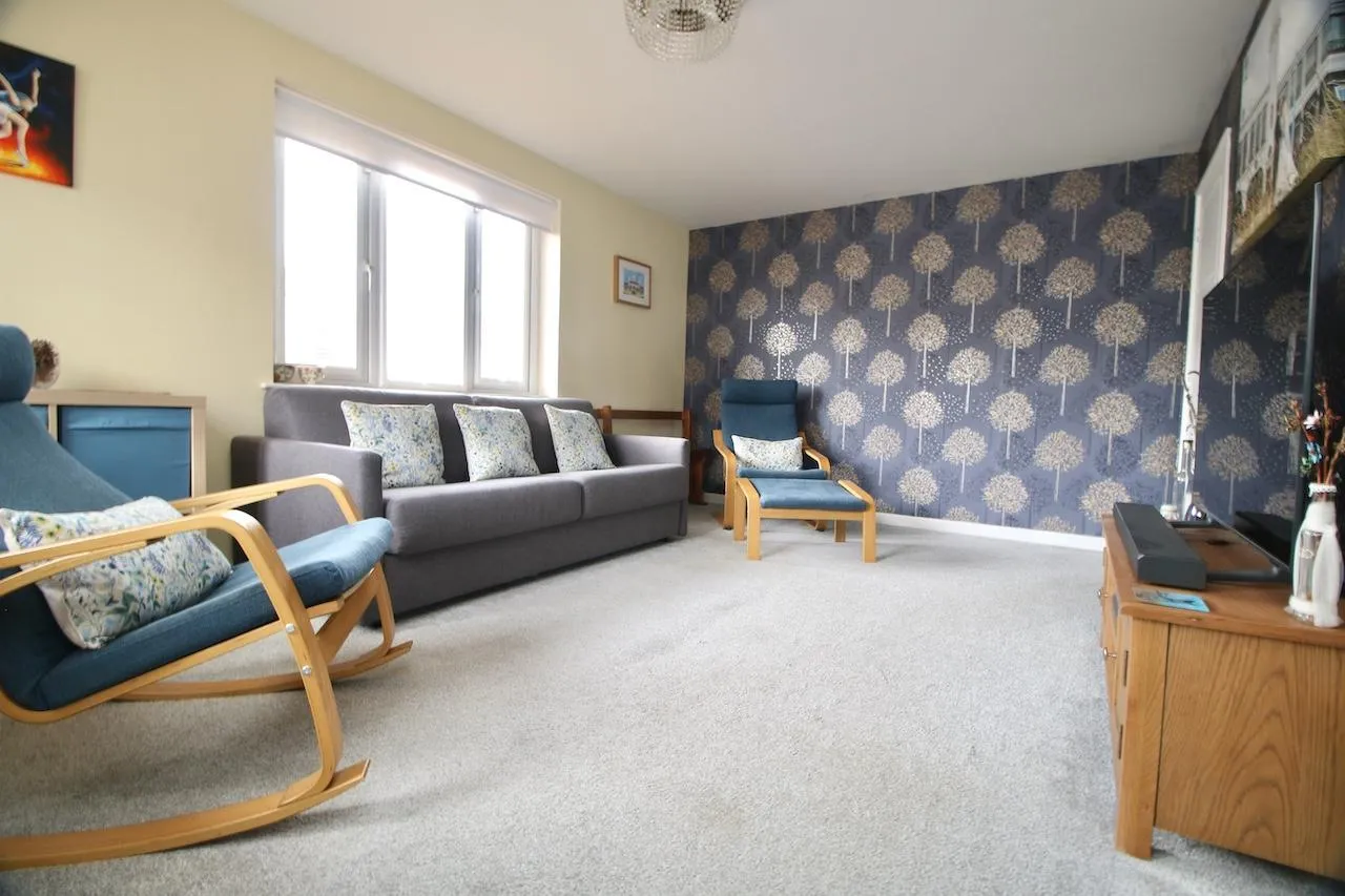 Earlybraes Drive, Glasgow, G33 4PQ, photo 8