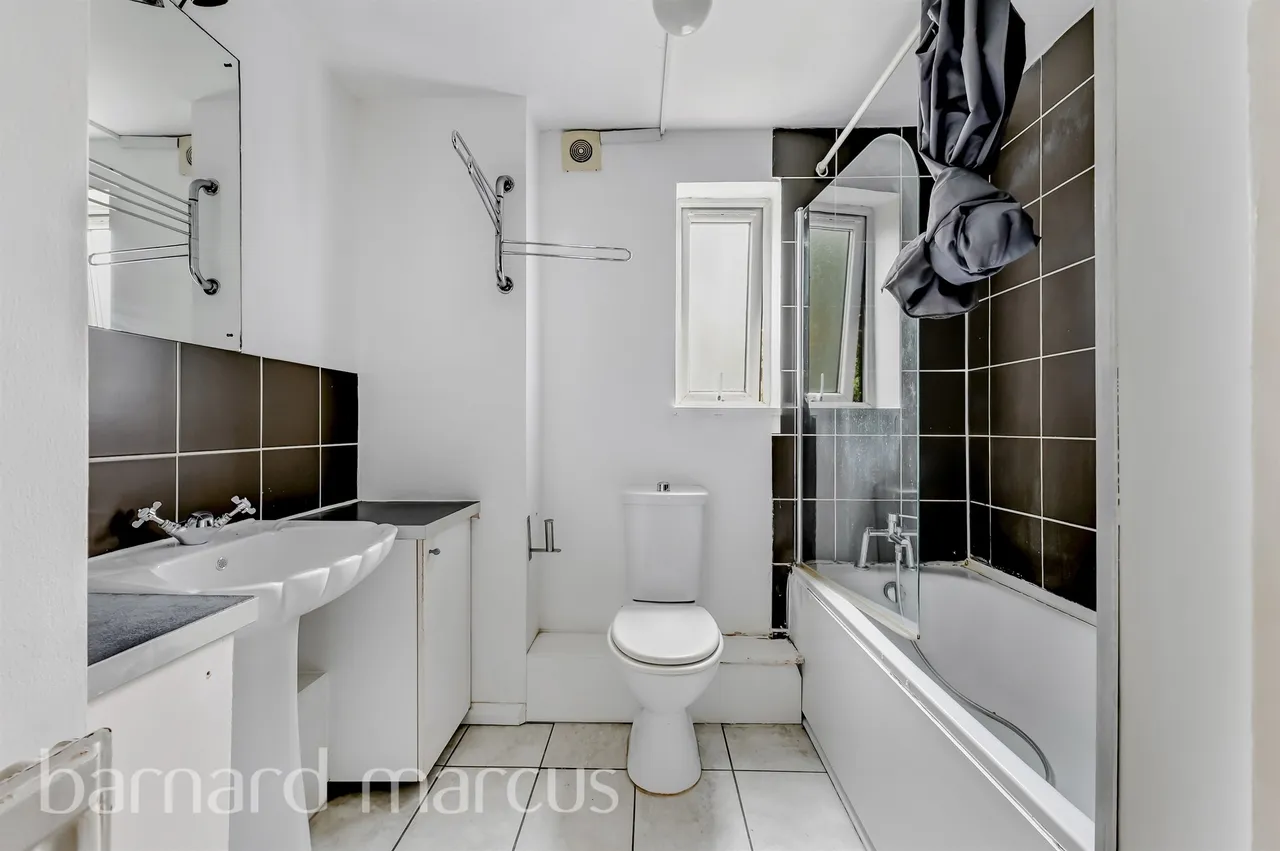 Bramlands Close, London, SW11, photo 7