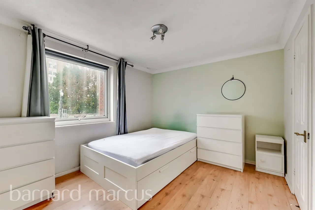 Bramlands Close, London, SW11, photo 5