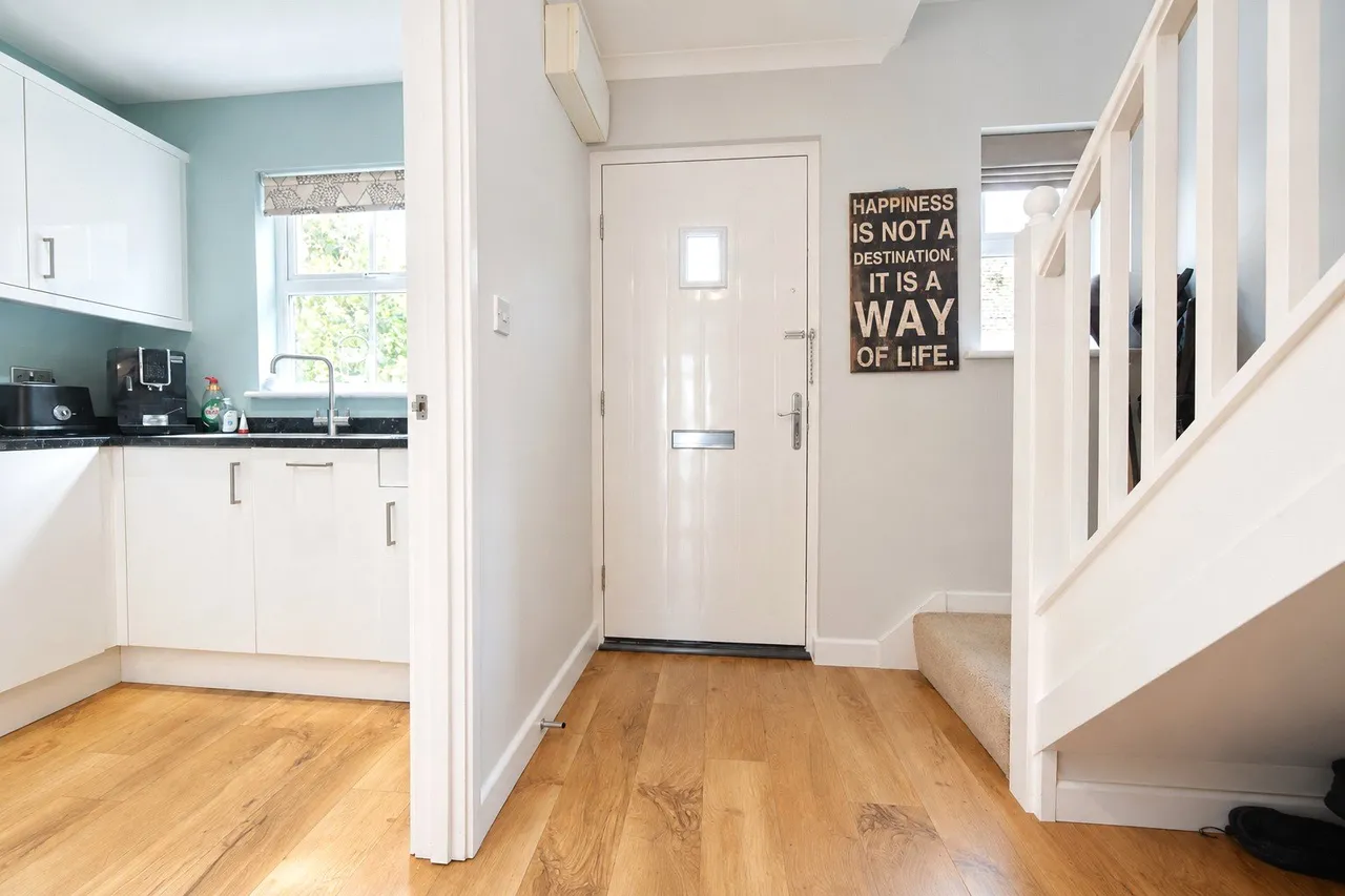 Hams Corner, Sherfield-on-Loddon, Hook, Hampshire, RG27 0HP, photo 11
