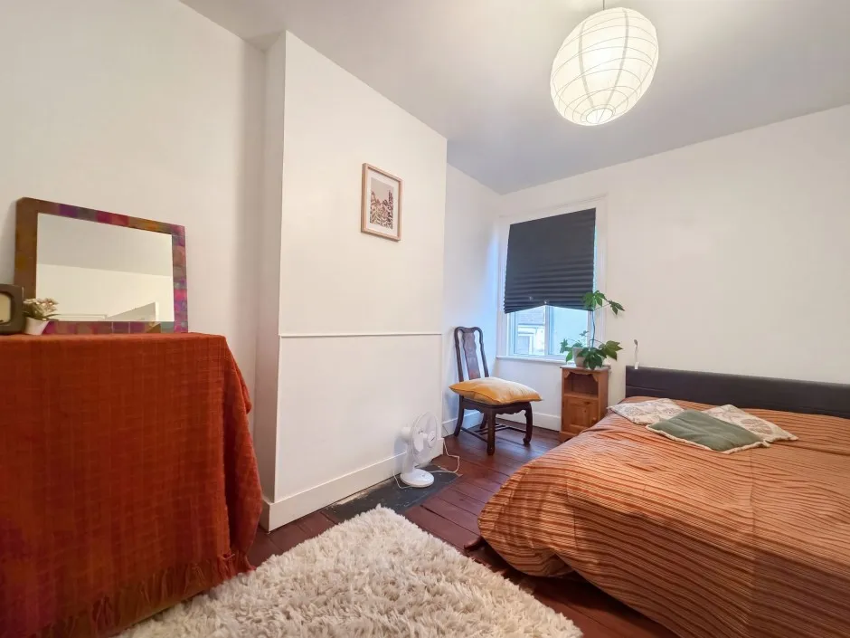 Hows Road, Uxbridge, UB8, photo 11