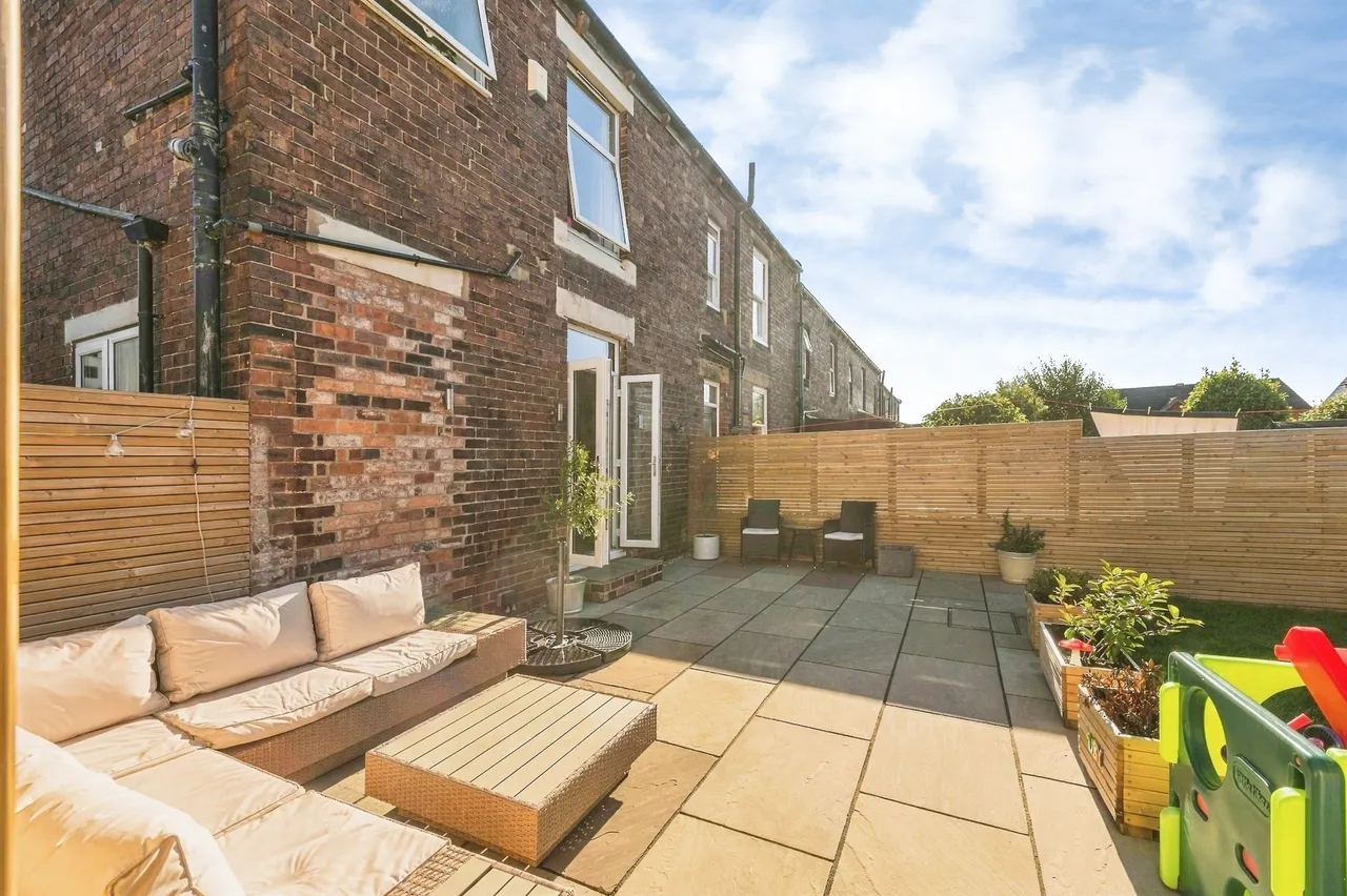 Cross Ryecroft Street, Ossett, WF5, photo 19