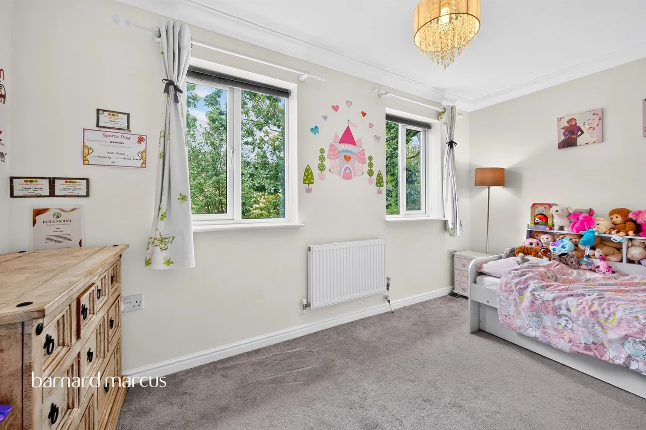 Burford Road, Worcester Park, KT4, photo 13