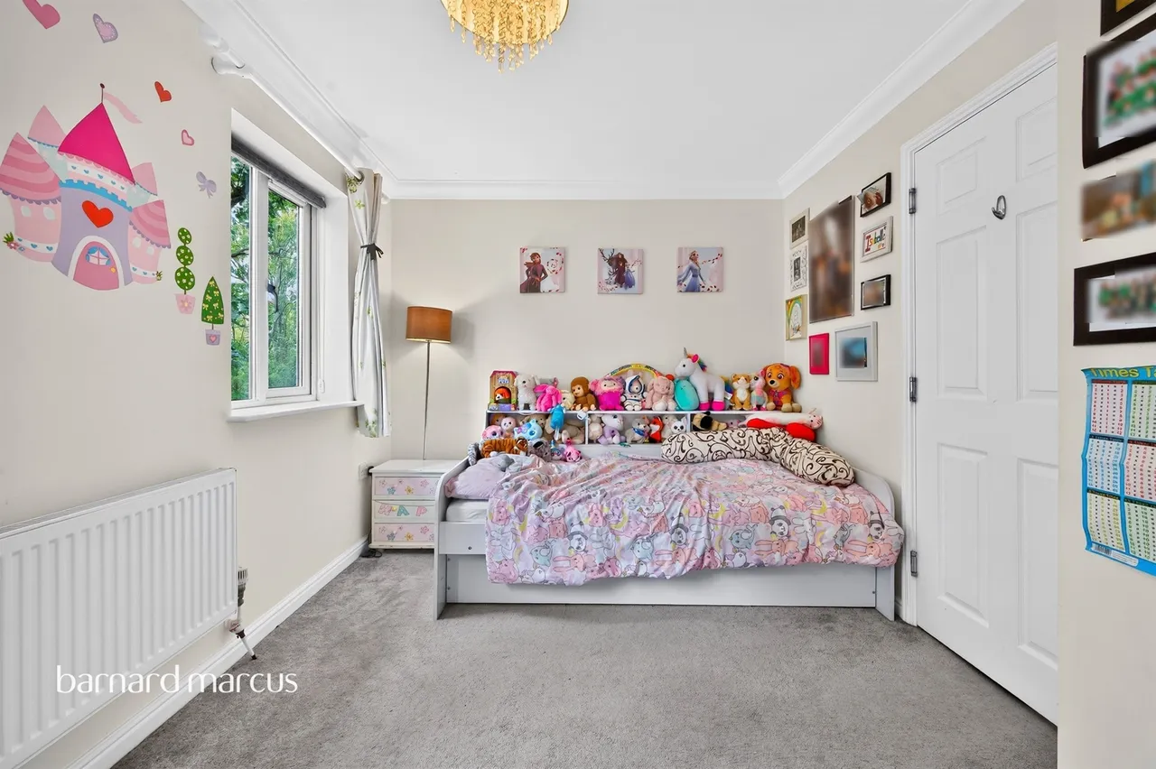 Burford Road, Worcester Park, KT4, photo 12