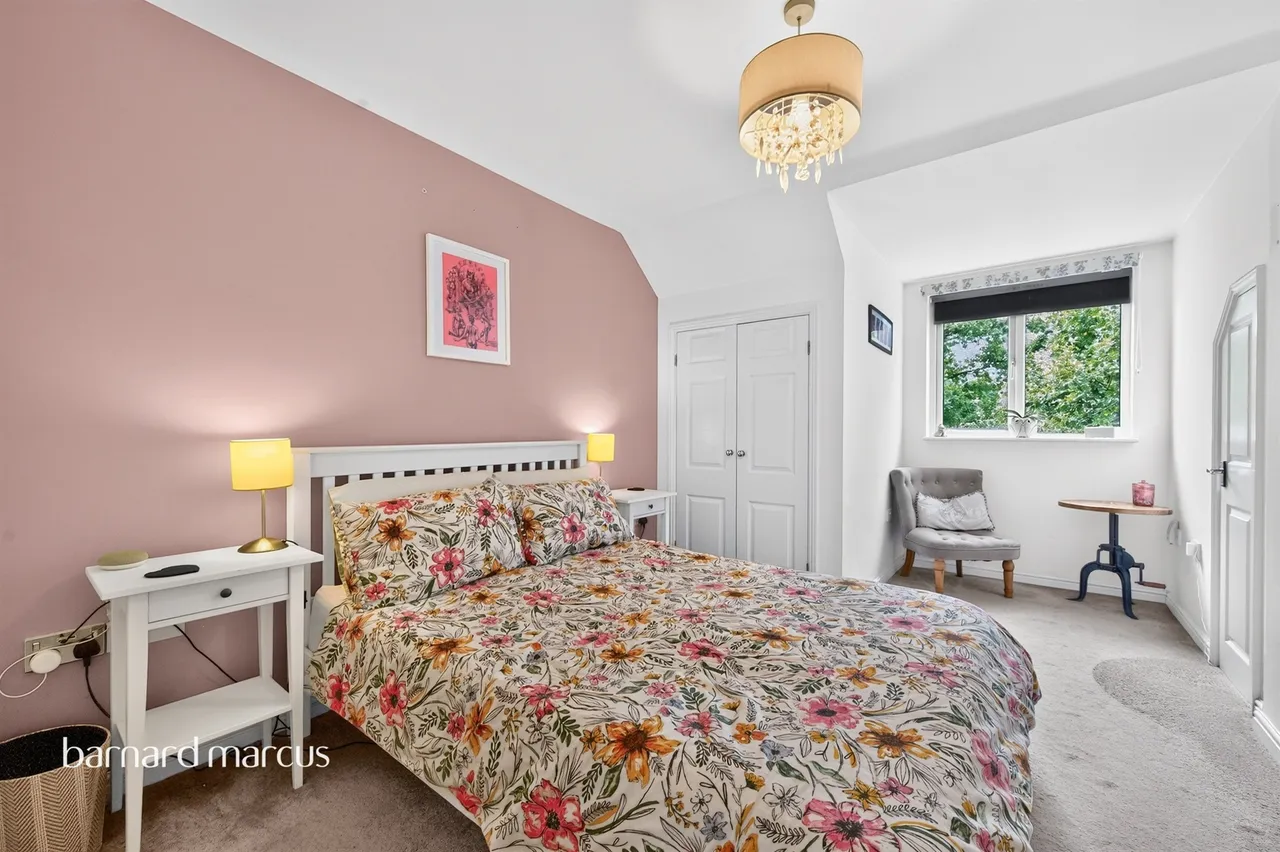 Burford Road, Worcester Park, KT4, photo 10