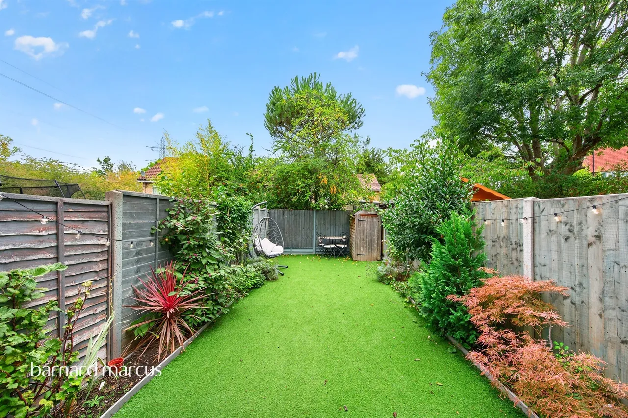 Burford Road, Worcester Park, KT4, photo 19