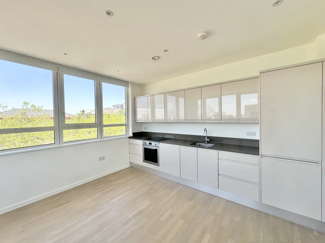Flat 20, Granton House, Milton Keynes, 202 Silbury Boulevard, MK9 1FJ, photo 4