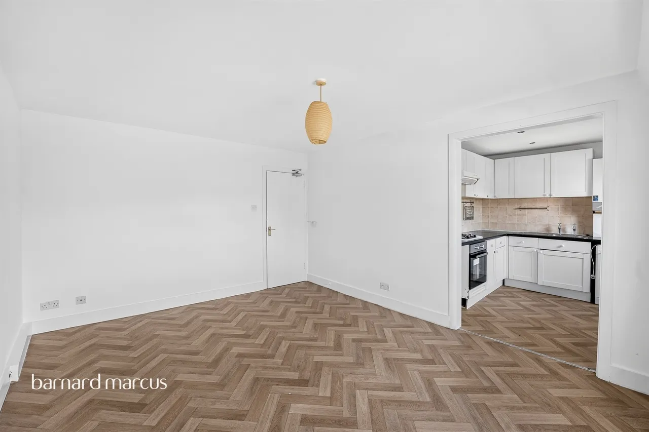 Sibthorp Road, Mitcham, CR4, photo 17