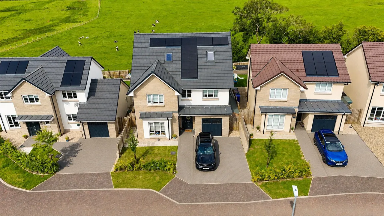 Westwood Court, Lawthorn, Irvine, KA11 2FL, photo 37