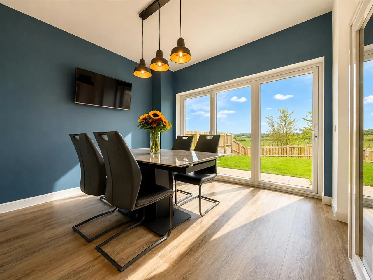 Westwood Court, Lawthorn, Irvine, KA11 2FL, photo 11