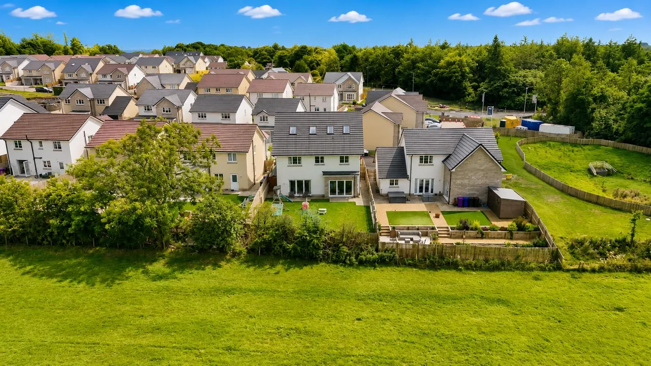 Westwood Court, Lawthorn, Irvine, KA11 2FL, photo 35