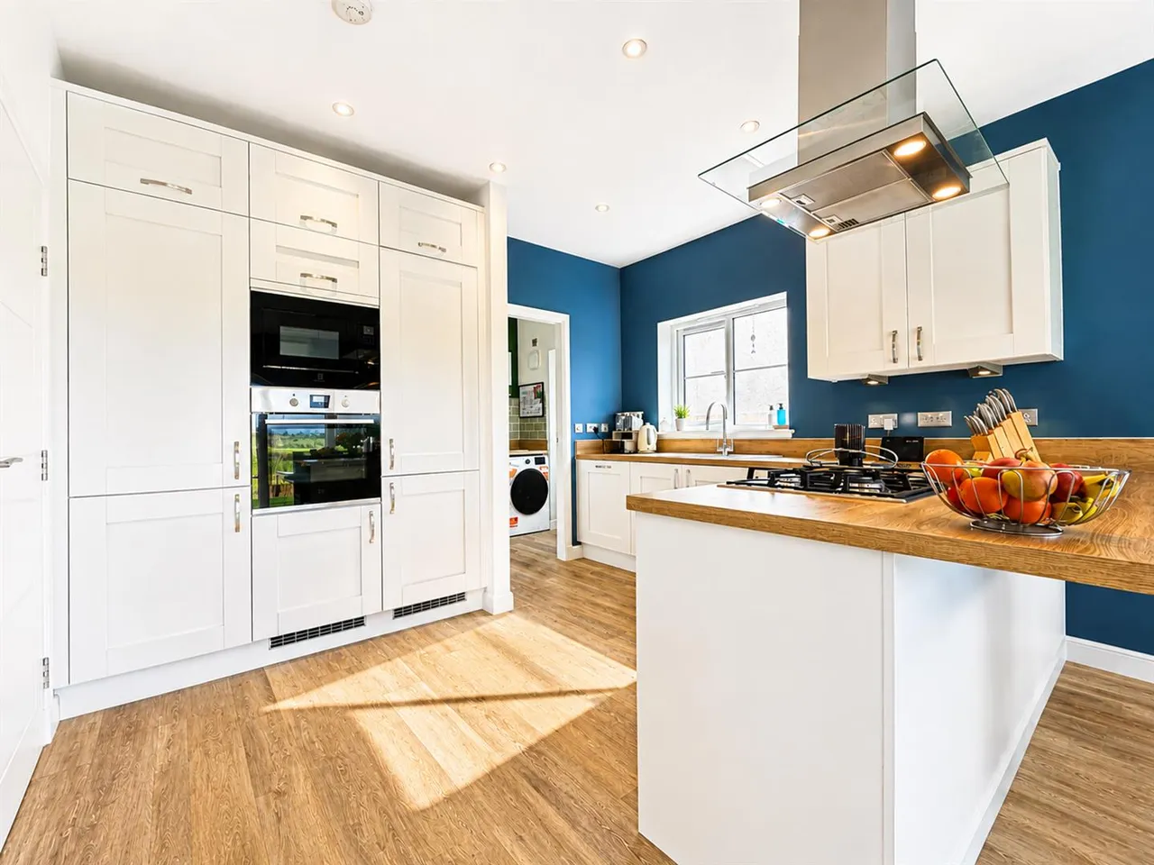Westwood Court, Lawthorn, Irvine, KA11 2FL, photo 4