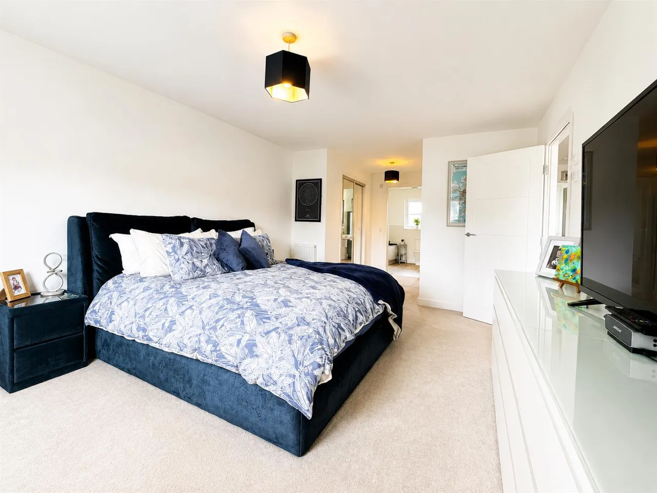 Westwood Court, Lawthorn, Irvine, KA11 2FL, photo 18