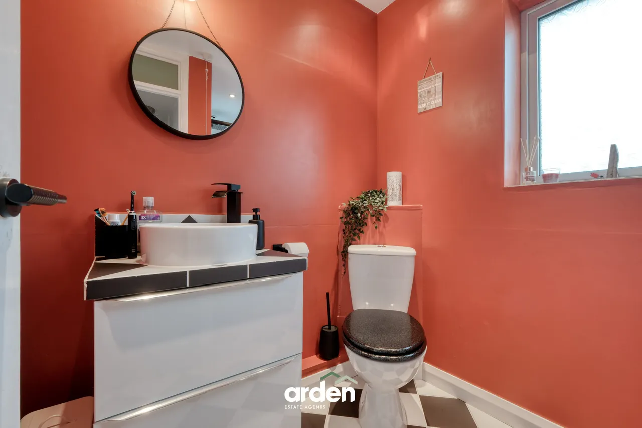 Bisley Close, Worcester, WR4, photo 6