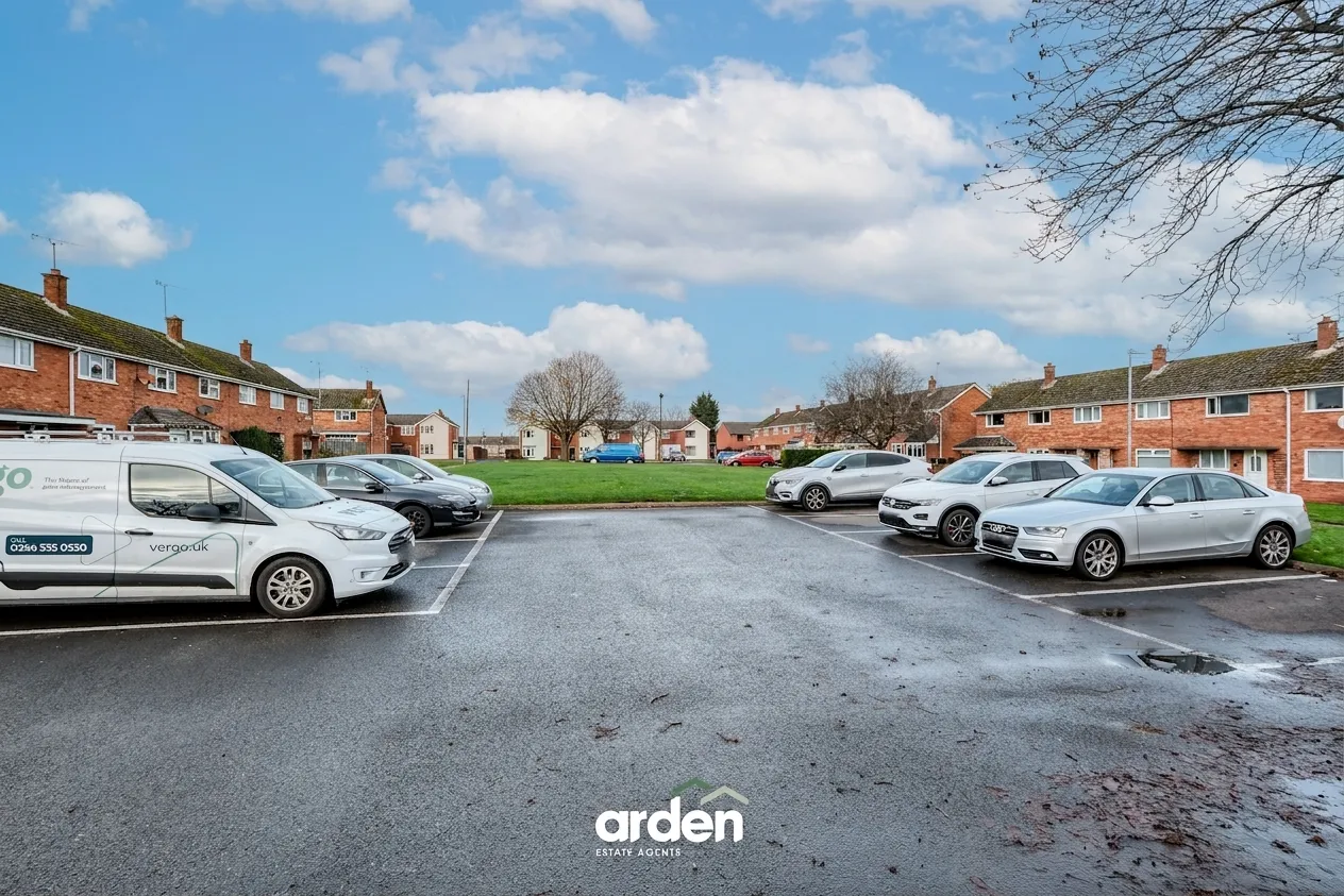 Bisley Close, Worcester, WR4, photo 10