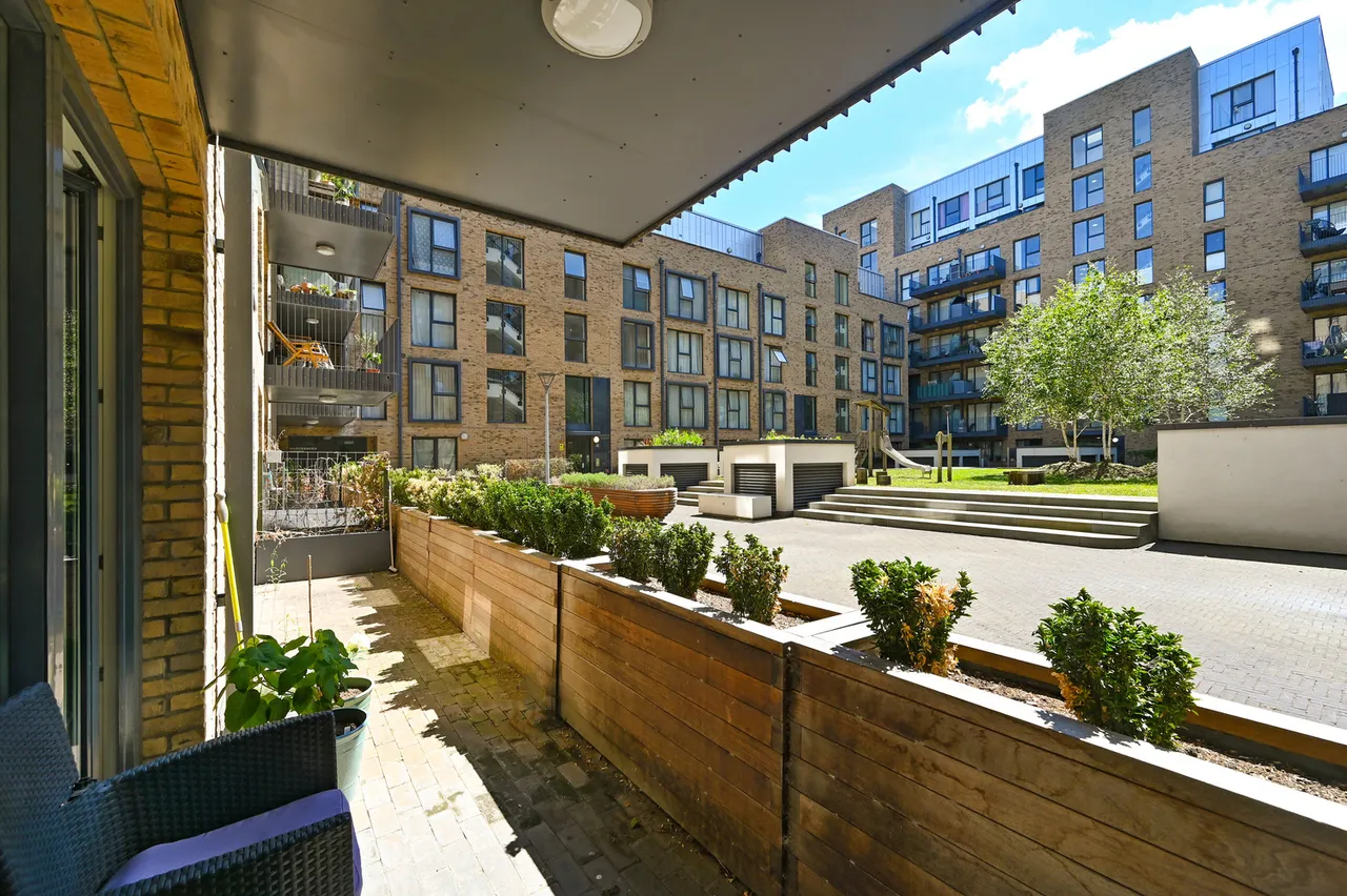 Ashley Court, London, E3, photo 4