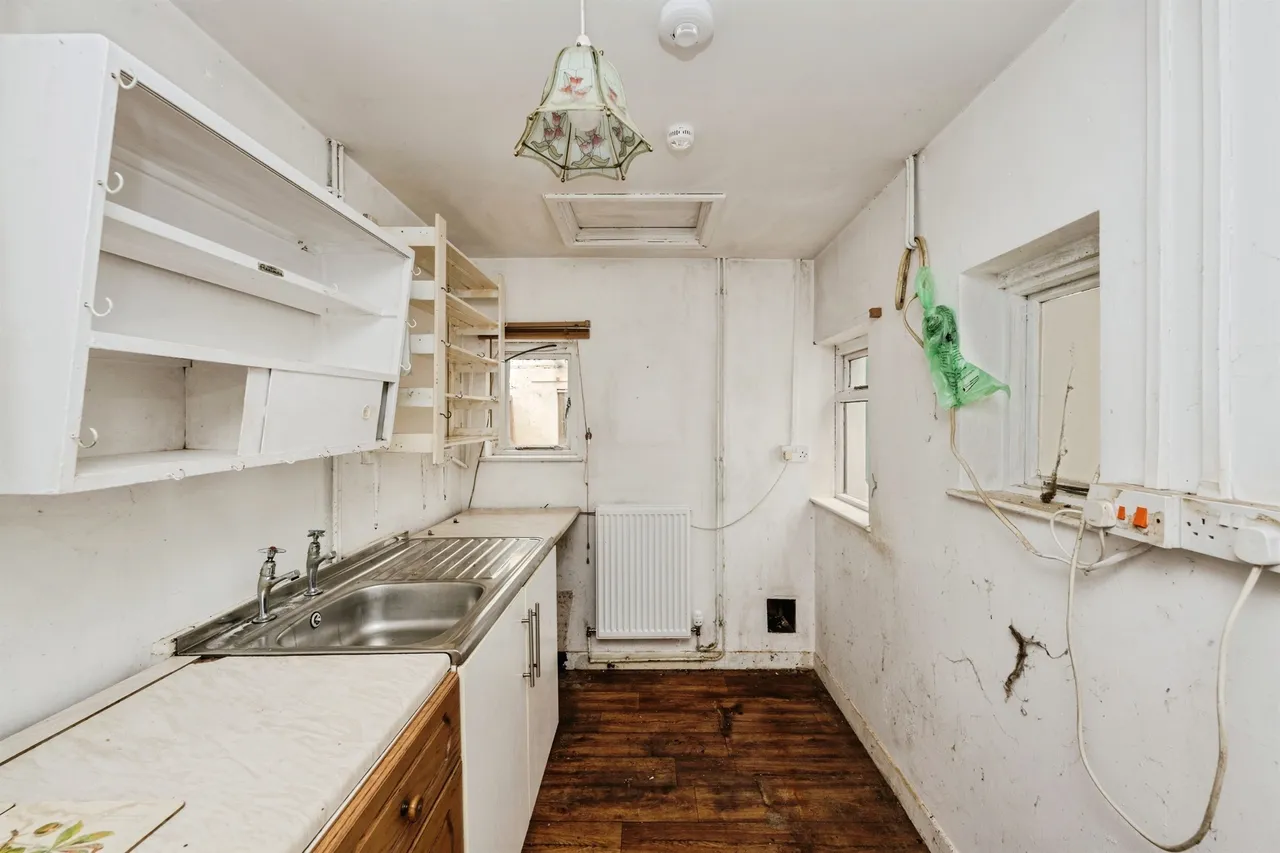 Morfydd Street, Swansea, SA6, photo 7