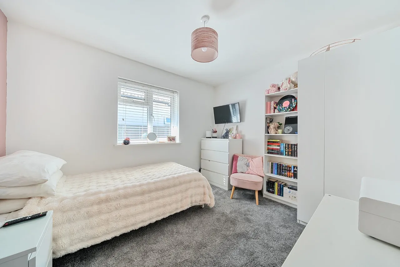 Alexandra Road, Lancing, BN15, photo 13