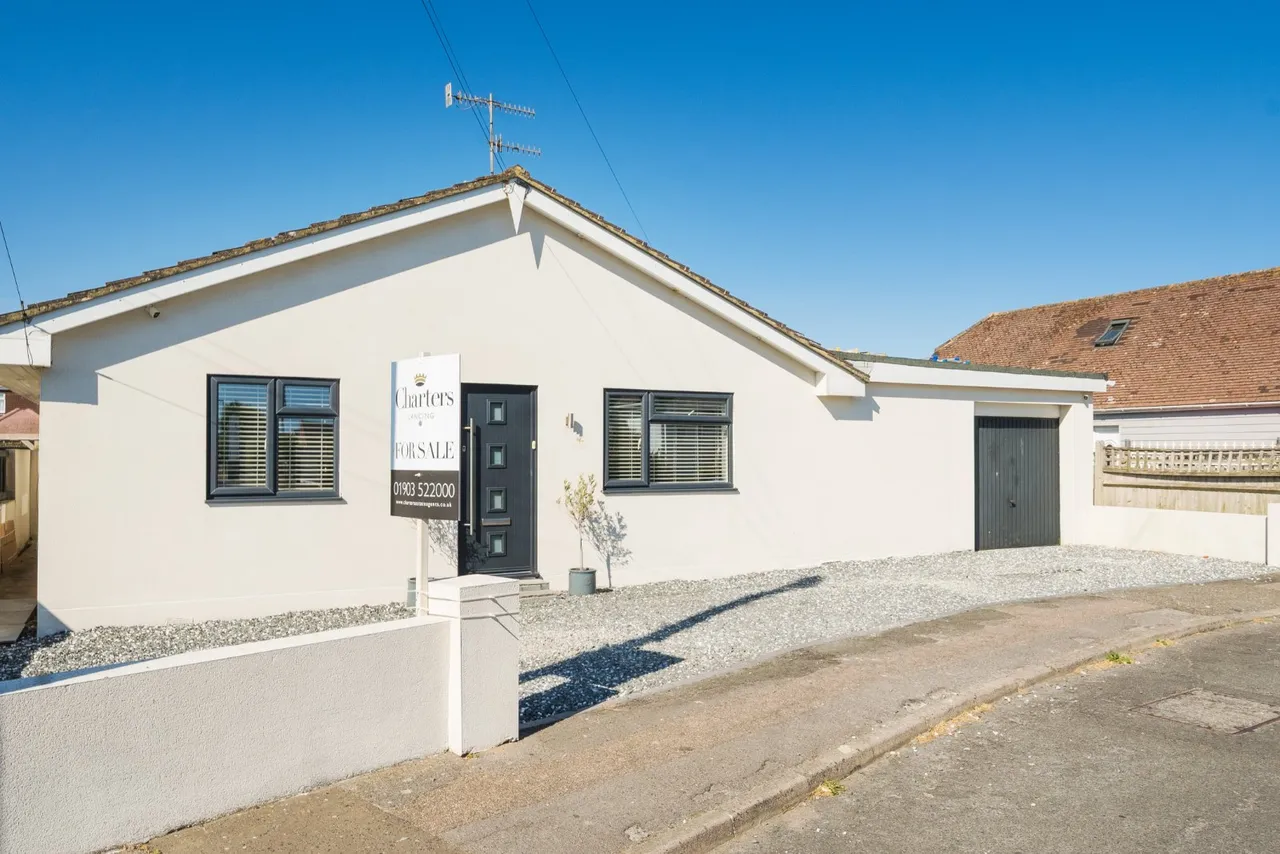3 bed house for sale, Alexandra Road, Lancing, BN15