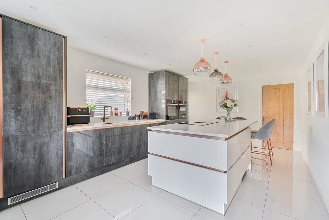 Alexandra Road, Lancing, BN15, photo 3