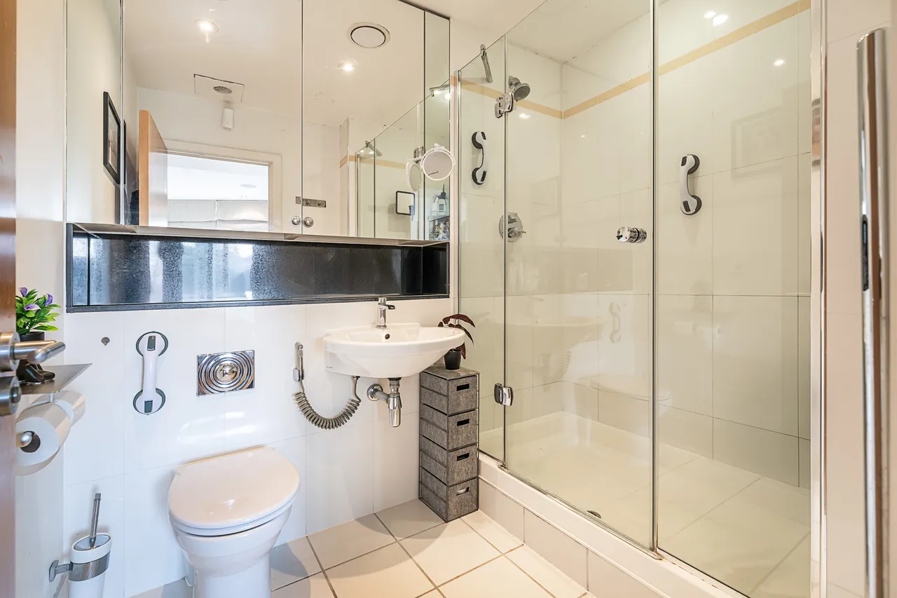 Juniper Drive, London, SW18, photo 8