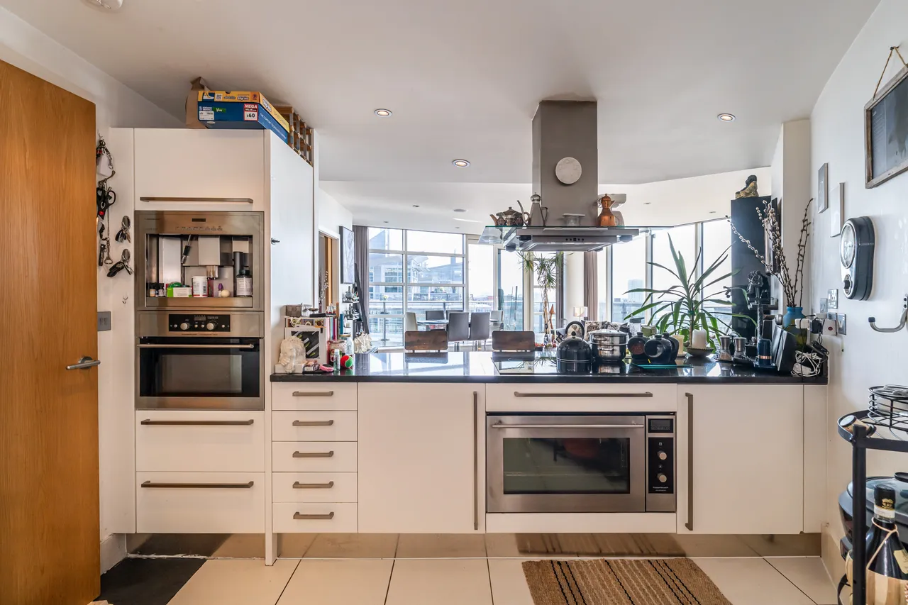 Juniper Drive, London, SW18, photo 6