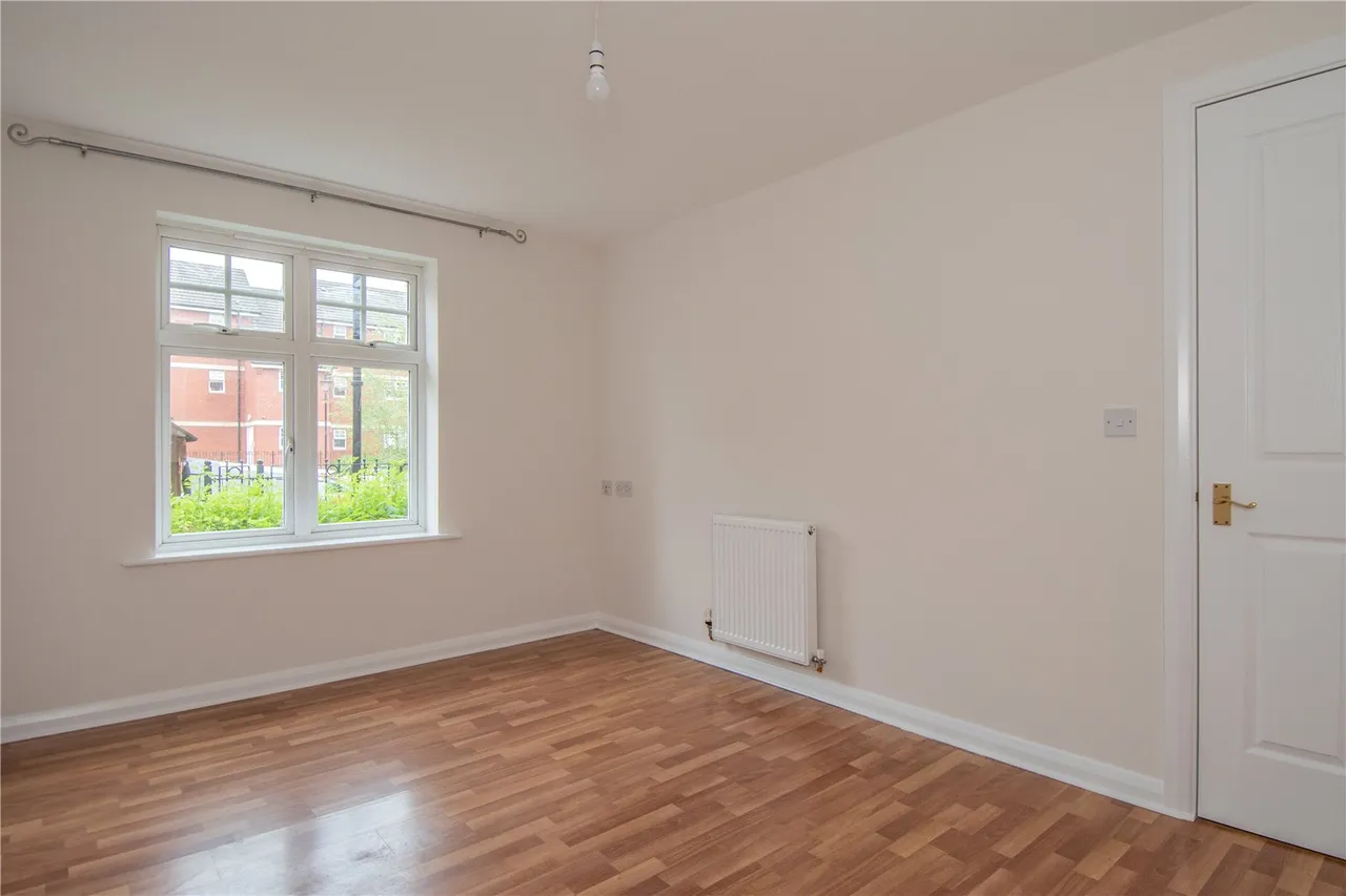 St. Peters Close, Bromsgrove, Worcestershire, B61 7DY, photo 7