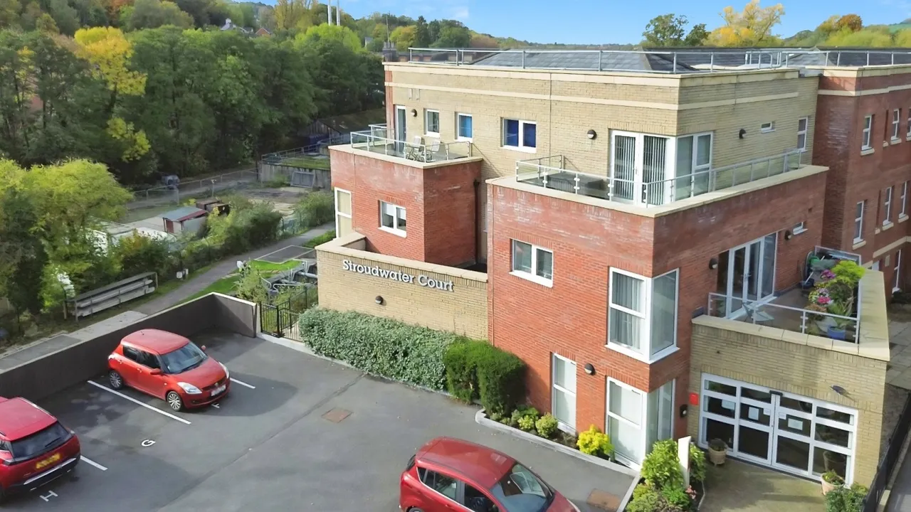 Cainscross Road, Stroud, GL5, photo 11