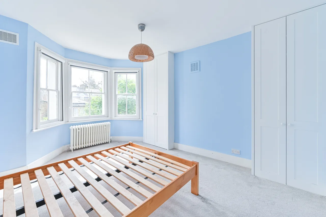 15 Romola Road, London, photo 11