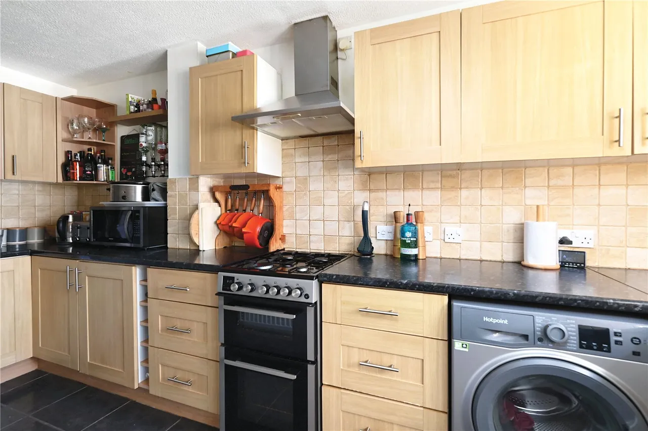 Mallard Close, Ash, GU12, photo 5
