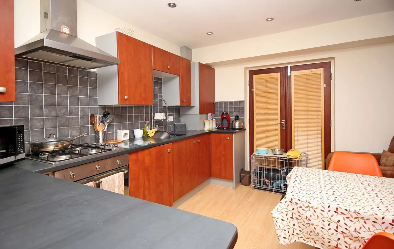 Porthmadog, LL49, photo 8