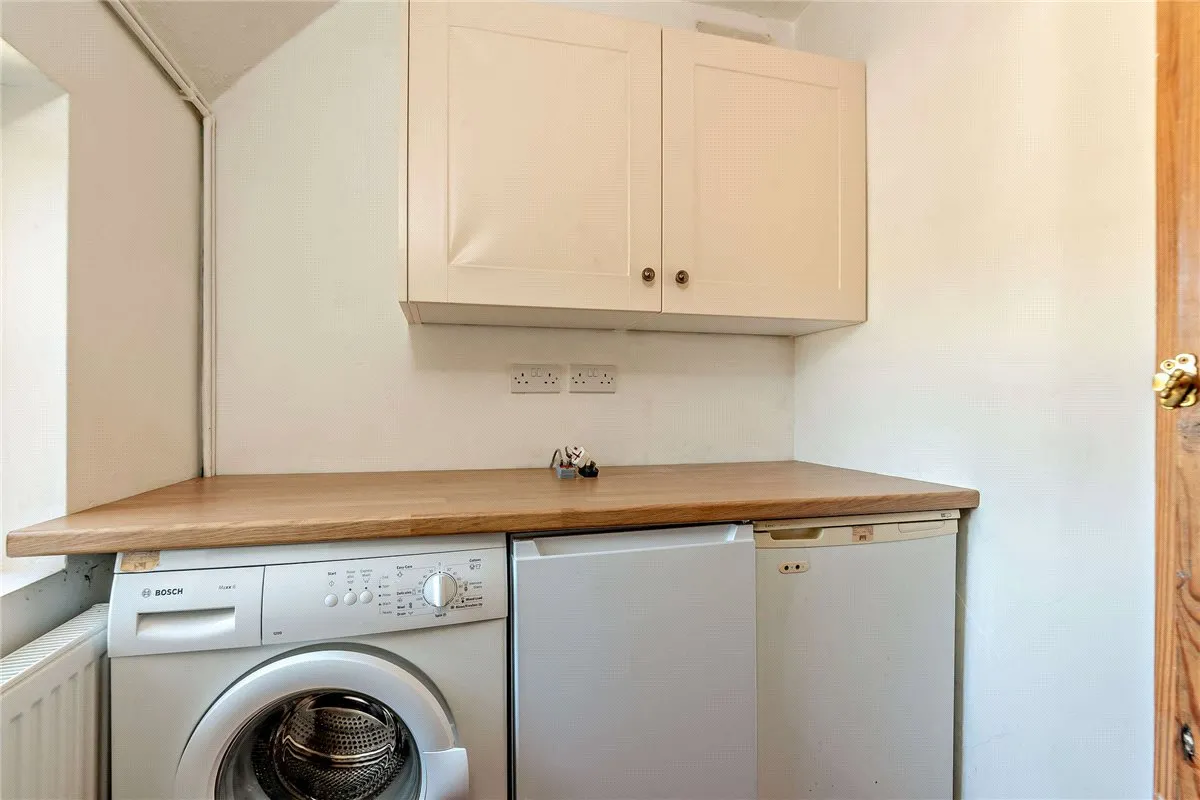 Harts Hill Road, Thatcham, RG18, photo 10