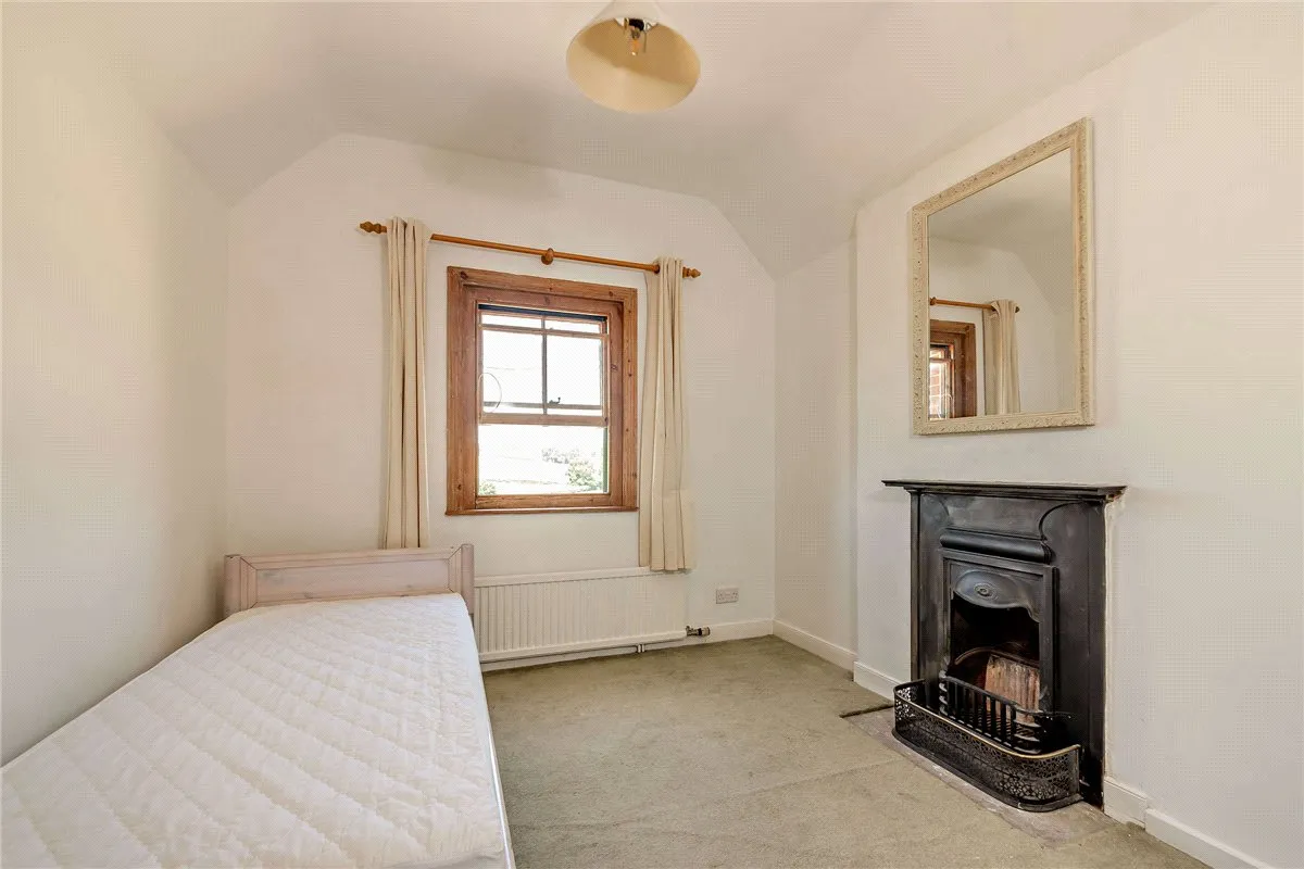 Harts Hill Road, Thatcham, RG18, photo 13