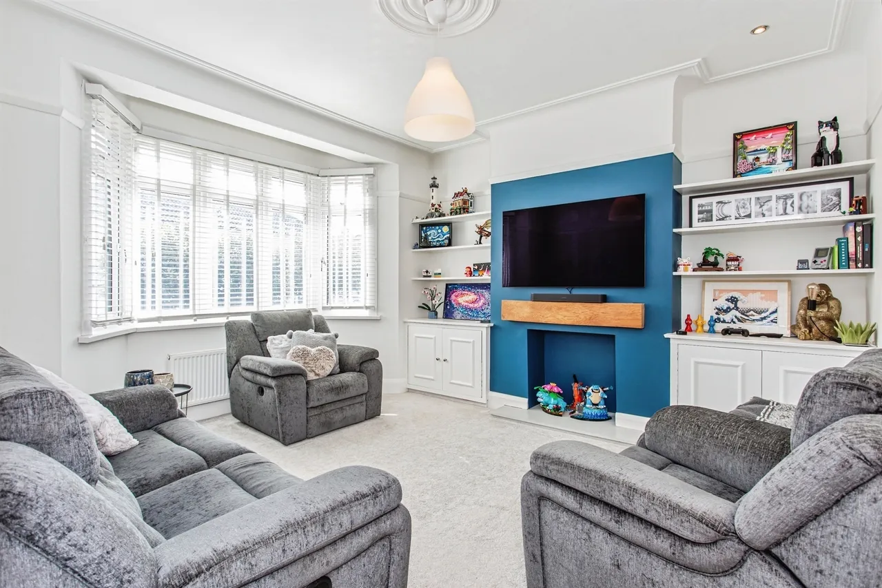 Ennismore Gardens, Southend-On-Sea, SS2, photo 2