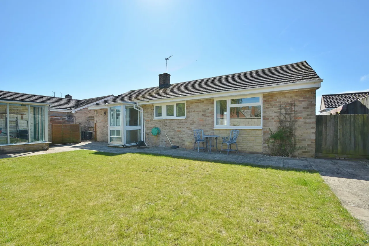 Fairfax Road, Chalgrove, photo 5