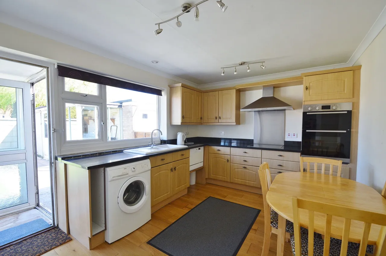 Fairfax Road, Chalgrove, photo 14