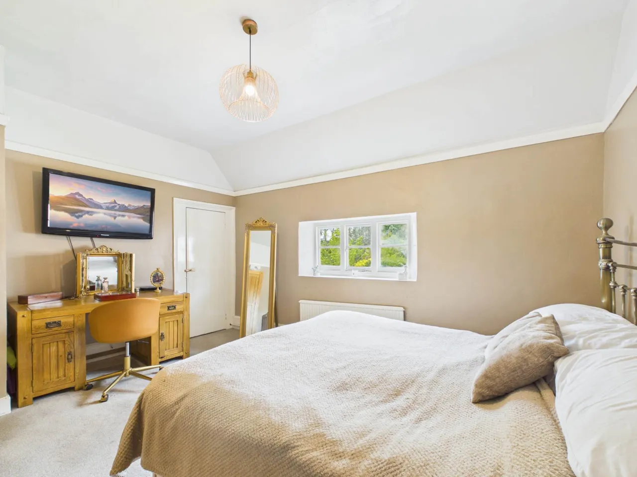 Oving Road, Whitchurch, photo 24