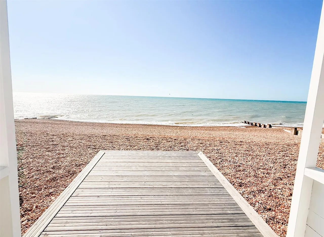 Eastern Parade, Bexhill On Sea, TN39 3HR, photo 14