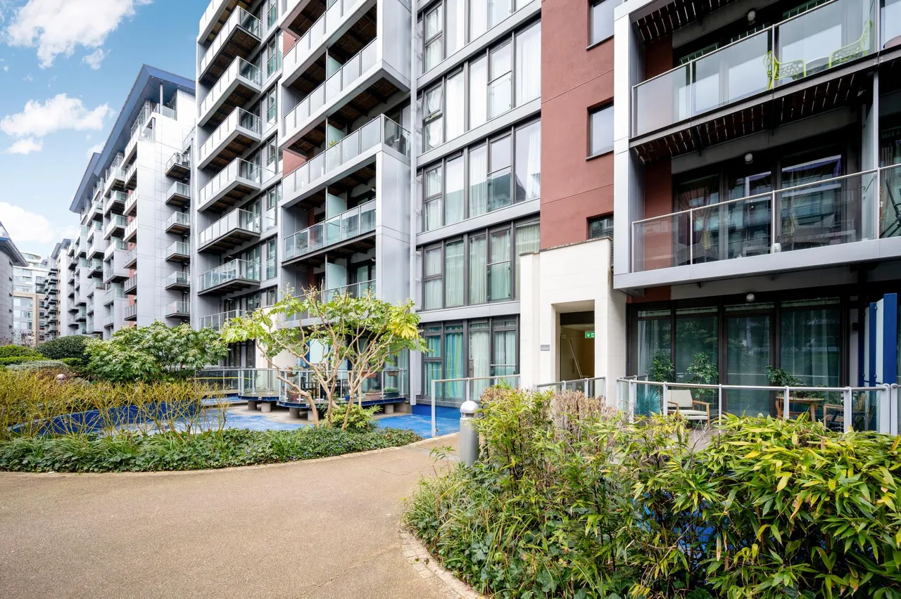 Oswald Building, Chelsea Bridge Wharf, SW11, photo 11