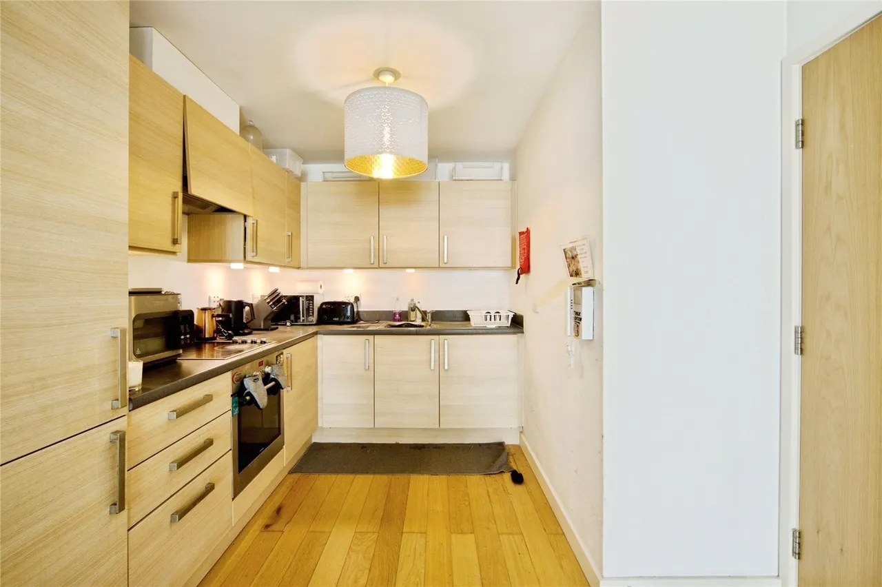 Empire Way, WEMBLEY, Middlesex, HA9, photo 5