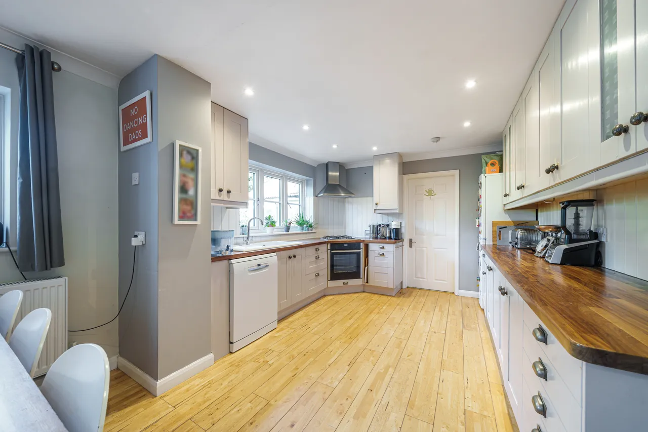 Eggars Field, Bentley, Farnham, GU10, photo 5