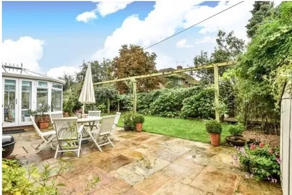 Eggars Field, Bentley, Farnham, GU10, photo 9
