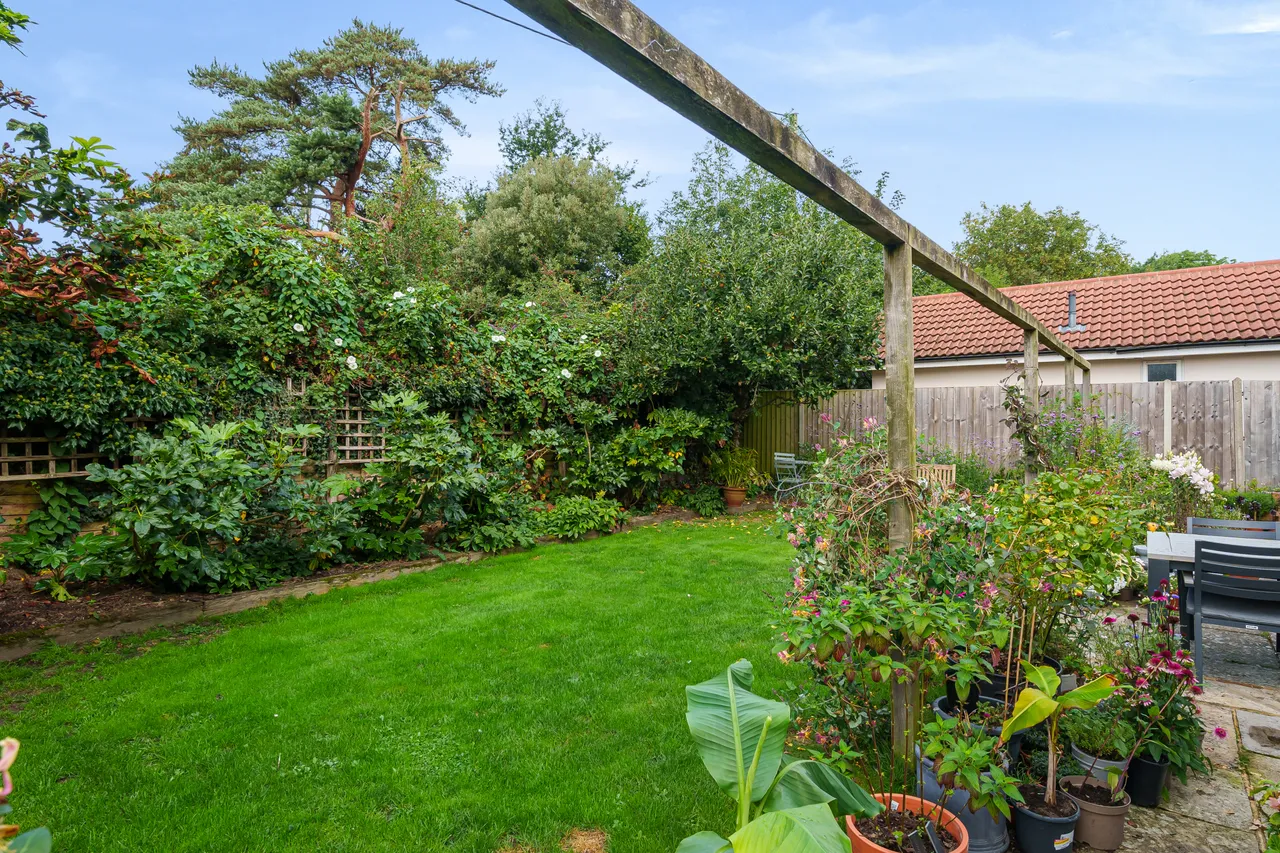 Eggars Field, Bentley, Farnham, GU10, photo 8