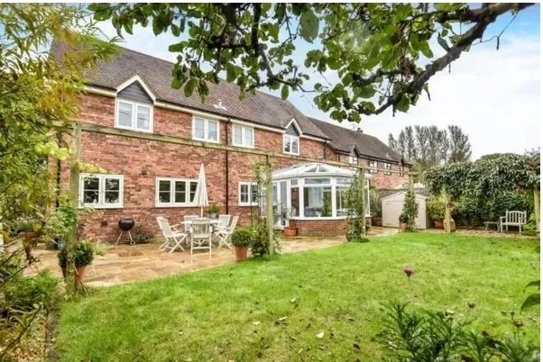 Eggars Field, Bentley, Farnham, GU10, photo 7