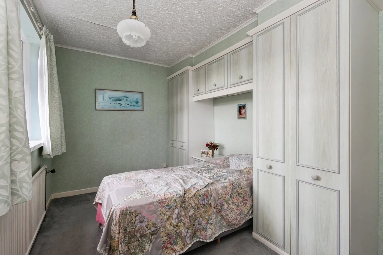 Laburnum Avenue, Dukinfield, Greater Manchester, SK16, photo 17