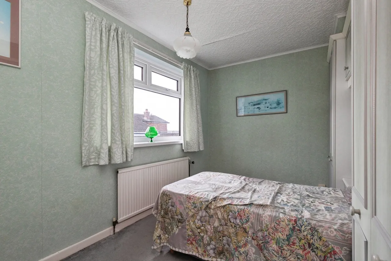 Laburnum Avenue, Dukinfield, Greater Manchester, SK16, photo 16