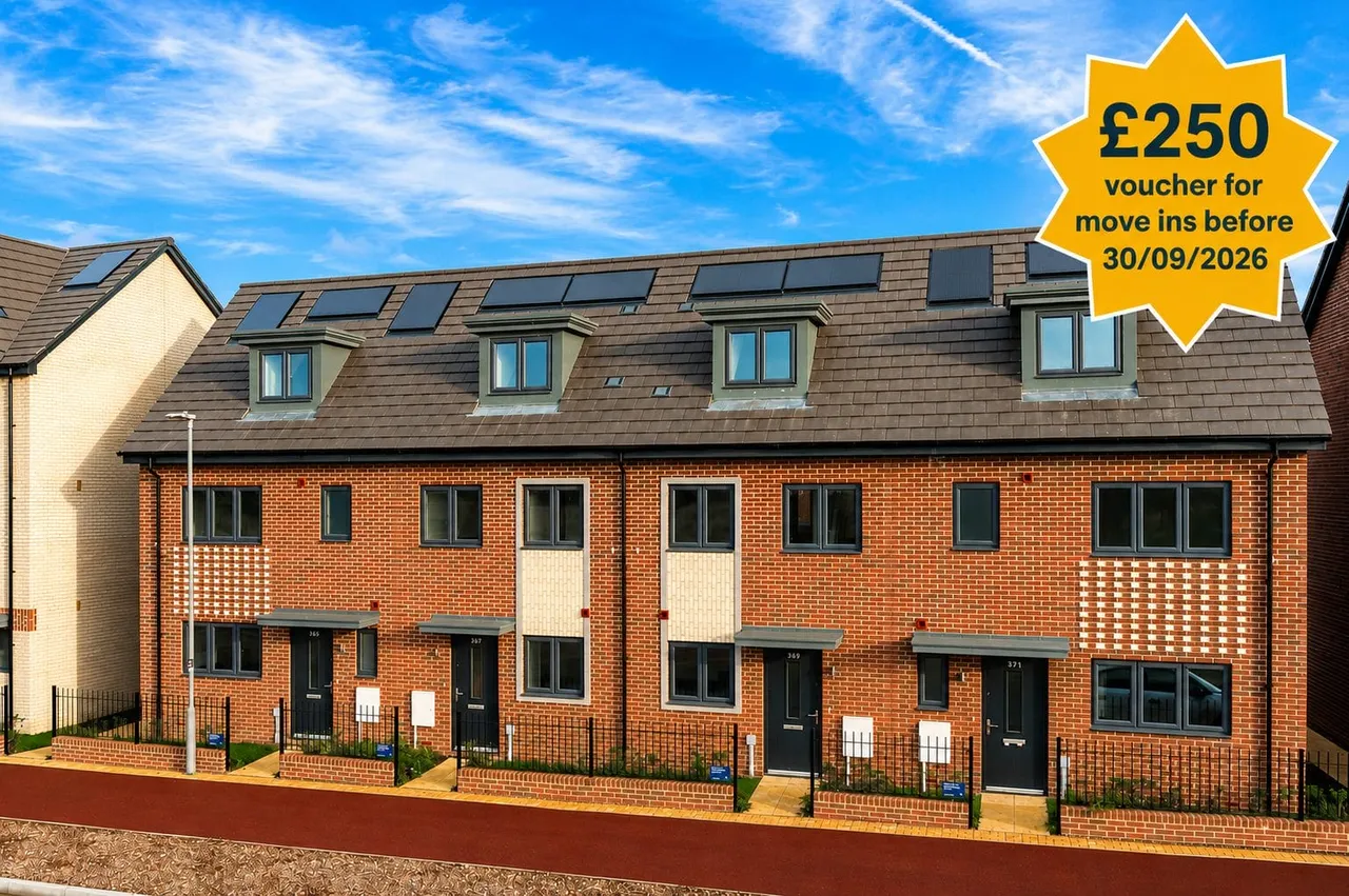 4 bed house to rent — Barrosa Way, Whitehouse, Milton Keynes, MK8 1LN