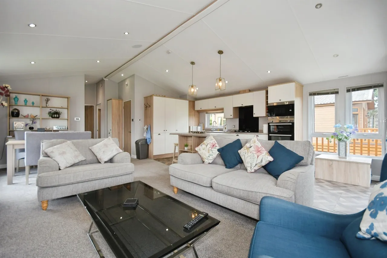 Ashbourne Road, Fenny Bentley, DE6, photo 4